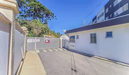 Apartamento com 2 quartos para alugar na Rua Alfredo de Andrade, 75, Bonfim, Almirante Tamandaré, 40 m2 por R$ 1.000