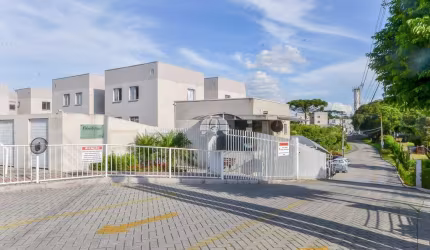 Apartamento com 2 quartos para alugar na Rua David Bodziak, 1102, Cachoeira, Curitiba, 51 m2 por R$ 1.450