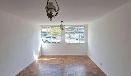 Casa com 3 quartos para alugar na Rua Alfredo Heisler, 132, Bacacheri, Curitiba, 160 m2 por R$ 3.300
