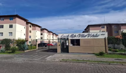 Apartamento com 2 quartos para alugar na Avenida Guatupê, 250, Ipê, São José dos Pinhais, 42 m2 por R$ 900