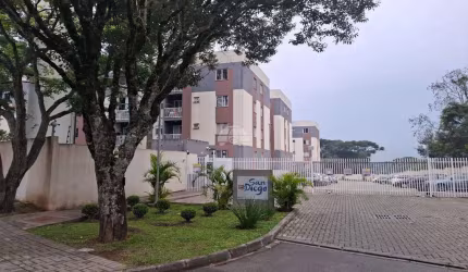 Apartamento com 2 quartos para alugar na Avenida Nestor Pereira de Castro, 316, Zaniolo, São José dos Pinhais, 48 m2 por R$ 1.400