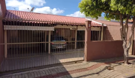 Casa com 2 dormitórios à venda, 150 m² por R$ 350.000,00 - Conjunto Cafezal 4 - Londrina/PR