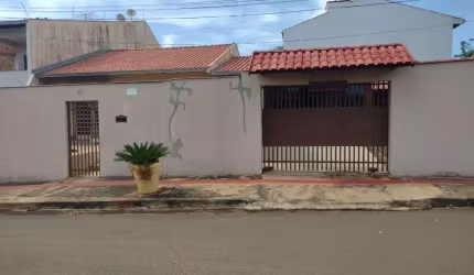 Casa com 3 dormitórios à venda, 140 m² por R$ 500.000,00 - Jardim Oriente - Londrina/PR
