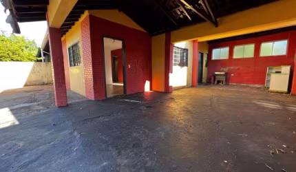Casa com 3 dormitórios à venda, 91 m² por R$ 368.000,00 - Jardim Guararapes - Londrina/PR