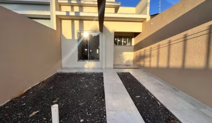 Casa com 3 dormitórios à venda, 79 m² por R$ 335.000 - Jardim Pequena Londres - Londrina/PR