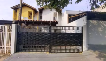 Sobrado com 3 dormitórios à venda, 126 m² por R$ 430.000,00 - Jardim Oriente - Londrina/PR