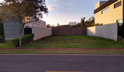 Terreno à venda No Condomínio Alphaville, 373 m² por R$ 1.385.000,00 - Vivendas Do Arvoredo - Londrina/PR