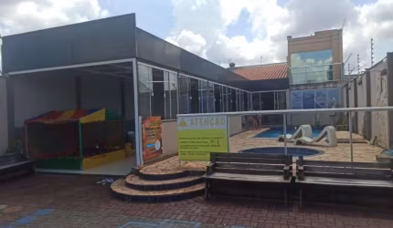 Espaço para festas à venda, 220 m² por R$ 850.000,00- Ernani de Moura Lima - Londrina/PR
