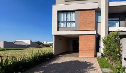 Sobrado com 3 Quartos, 1 Suíte Com Closet à venda, Morada Das Flores, 128 m² por R$ 890.000,00 - Jardim Ecoville I - Cambé/PR