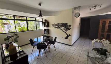 Belo apartamento a beira-mar do Cabo Branco