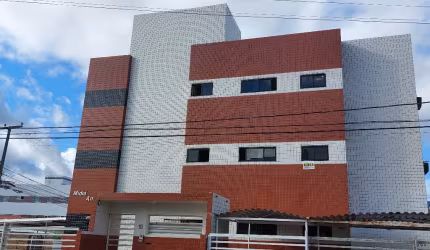 Otimo apartamento no José Américo rua do Frigotil