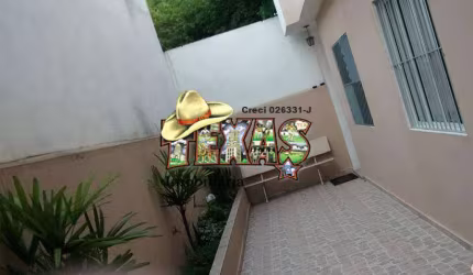 SOBRADO EM CONDOMÍNIO FECHADO NA VILA SILVIA