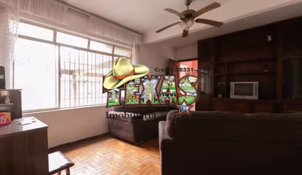 CASA TERREA PARA VENDA EM CID. A. E. CARVALHO
