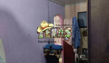 CASA TÉRREA ANTIGA Á VENDA - METRO ITAQUERA