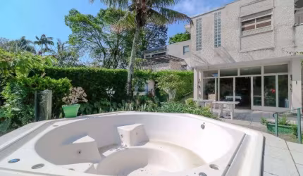 Casa com 2 dormitórios à venda, 402 m² por R$ 2.500.000,00 - Real Parque - São Paulo/SP