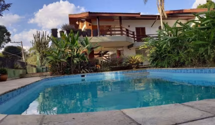Casa com 4 dormitórios à venda, 840 m² por R$ 1.990.000,00 - Interlagos - São Paulo/SP