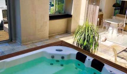 Cobertura com 2 dormitórios à venda, 220 m² por R$ 2.500.000,00 - Panamby - São Paulo/SP