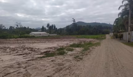 Terreno em Santa Lidia  -  Penha