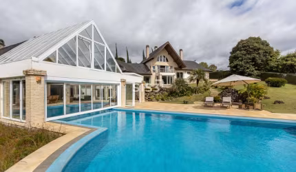 Casa com 4 quartos à venda na Rua João Bagé, 235, Campo Comprido, Curitiba, 727 m2 por R$ 20.000.000