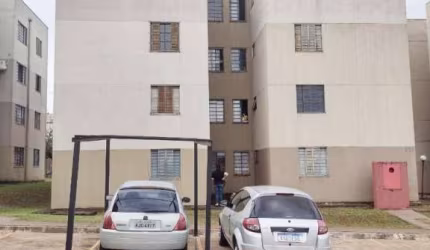 Apartamento com 2 dormitórios à venda, 55 m² por R$ 100.000,00 - Jardim Maria Celina - Londrina/PR