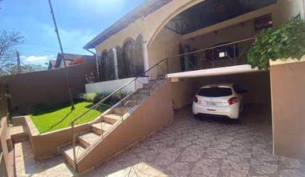 Casa com 3 dormitórios à venda, 165 m² por R$ 1.400.000,00 - Jardim Presidente - Londrina/PR