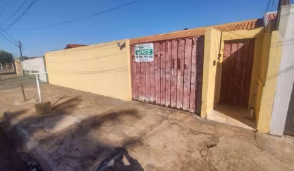 Casa com 4 dormitórios amplos à venda, 186 m² por R$ 340.000 - Maria Lúcia - Londrina/PR