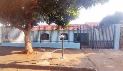 Casa com 3 dormitórios à venda, 120 m² por R$ 280.000,00 - Ouro Verde - Londrina/PR