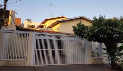 Sobrado com 4 dormitórios à venda, 224 m² por R$ 1.290.000,00 - Jardim Presidente - Londrina/PR