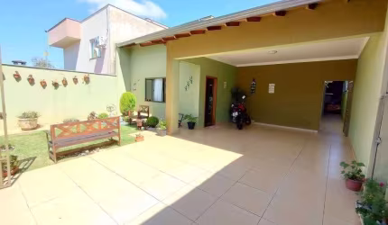 Casa com 4 dormitórios à venda, 156 m² por R$ 670.000,00 - Jardim Santa Alice - Londrina/PR