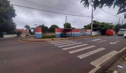 Terreno para alugar, 200 m² por R$ 2.500,00/mês - Conjunto Vivi Xavier - Londrina/PR