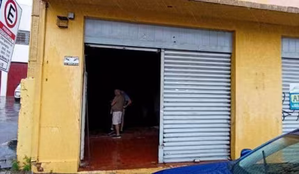 Barracão para alugar, 140 m² por R$ 3.500,00/mês - Centro - Londrina/PR