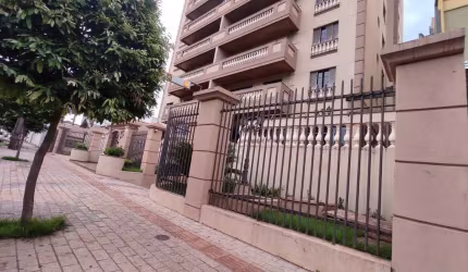 Apartamento com 4 dormitórios para alugar, 200 m² por R$ 2.830,00/mês - Centro - Londrina/PR