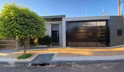 Casa com 5 dormitórios à venda, 172 m² por R$ 900.000,00 - Antonio Frederico - Ibiporã/PR