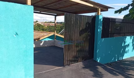 Casa com 1 dormitório para alugar, 58 m² por R$ 700,00/mês - Conjunto Habitacional Jesualdo Garcia Pessoa - Londrina/PR