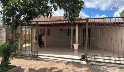 Casa com 3 dormitórios à venda, 128 m² por R$ 420.000,00 - Jardim Kase - Londrina/PR