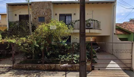 Casa com 4 dormitórios à venda, 225 m² por R$ 950.000,00 - Portal de Versalhes 2 - Londrina/PR