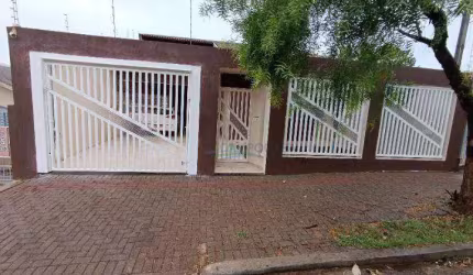 Casa com 3 dormitórios à venda, 166 m² por R$ 700.000,00 - Jardim Pacaembu - Londrina/PR