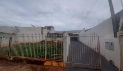 Casa com 2 dormitórios à venda, 90 m² por R$ 275.000,00 - Áurea - Londrina/PR