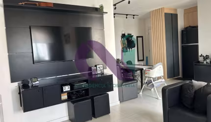 Apartamento à venda, Parque Continental, OSASCO - SP - duas vagas cobertas.