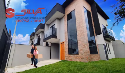 Sobrado Duplex c/107m² de Esquina c/ Quintal -  03 Qtos sendo 01 Suíte c/ Sacada - Churrasqueira -  Cajuru - Curitiba - Pr