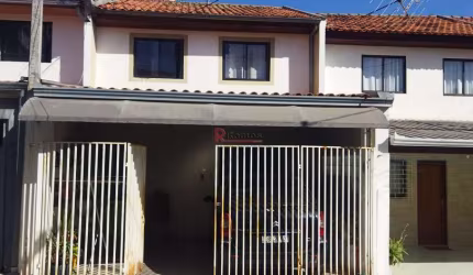 Casa com 3 quartos à venda na Rua Abrão Winter, 326, Xaxim, Curitiba, 85 m2 por R$ 420.000