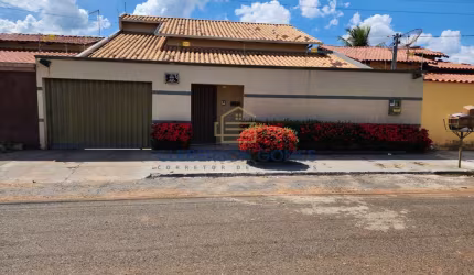 Casa para Venda em Caldas Novas, Estância Itaguaí, 3 dormitórios, 1 suíte, 1 banheiro