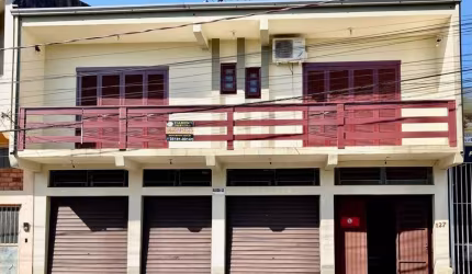 Excelente Sobrado e ponto comercial