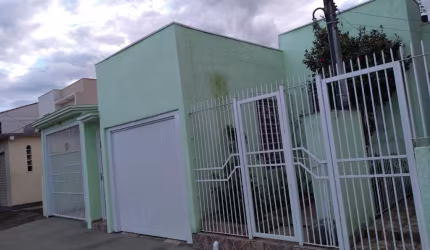 Excelente Casa Sobrado