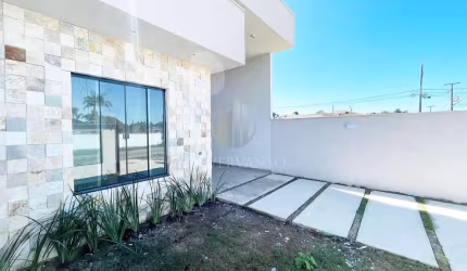 Casa em Figueira  -  Guaratuba