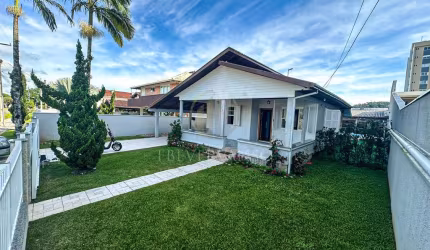 Casa em Centro - Guaratuba, PR