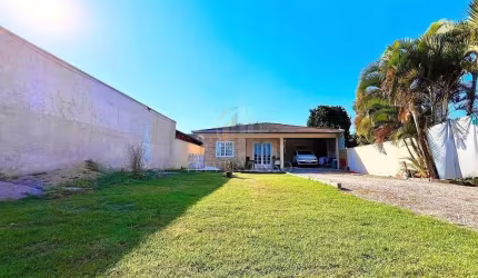 Casa em Balneário Coroados  -  Guaratuba