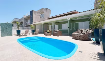 Casa em Balneário Brejatuba - Guaratuba, PR