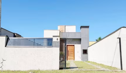 Casa em Balneário Nereidas - Guaratuba, PR