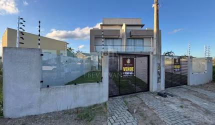 Sobrado  em Balneário Coroados  -  Guaratuba